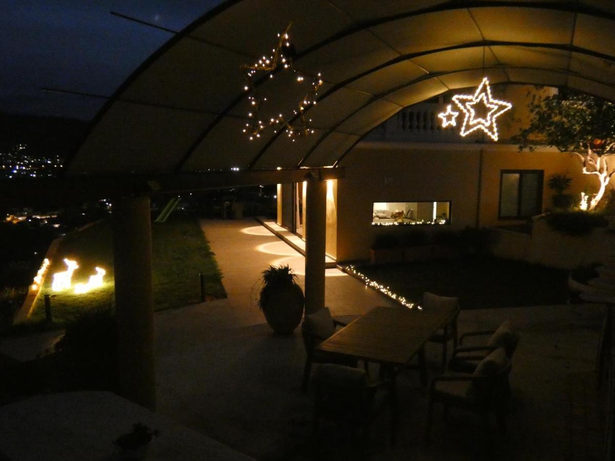 Mondethea Vantage Point Home Chrissi Akti Chania Exterior foto
